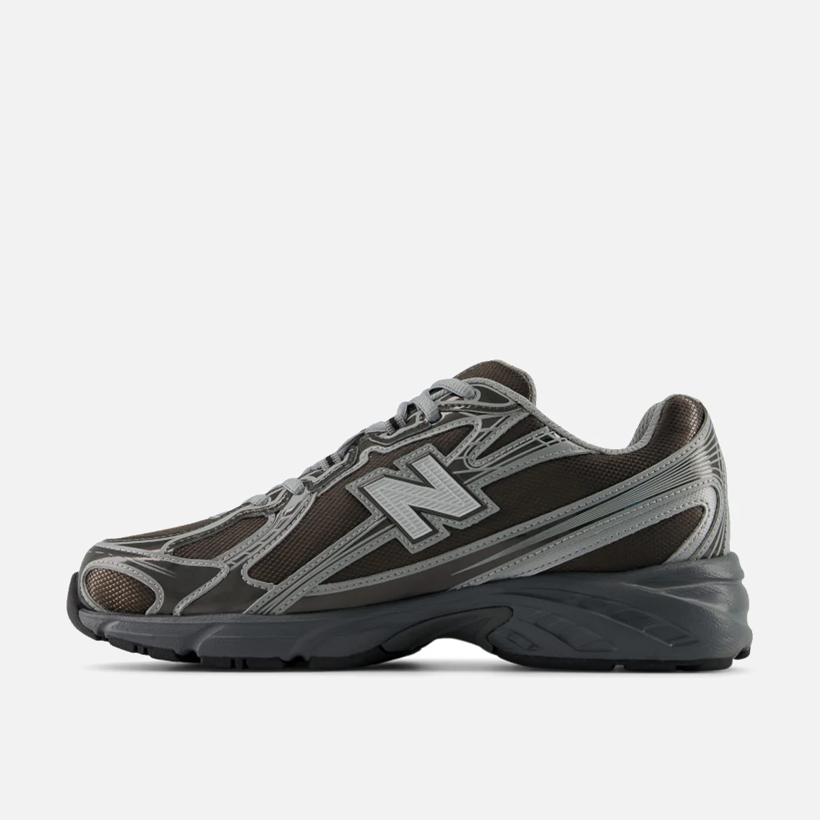740 - BLACK METALLIC / CASTLEROCK - Image 3