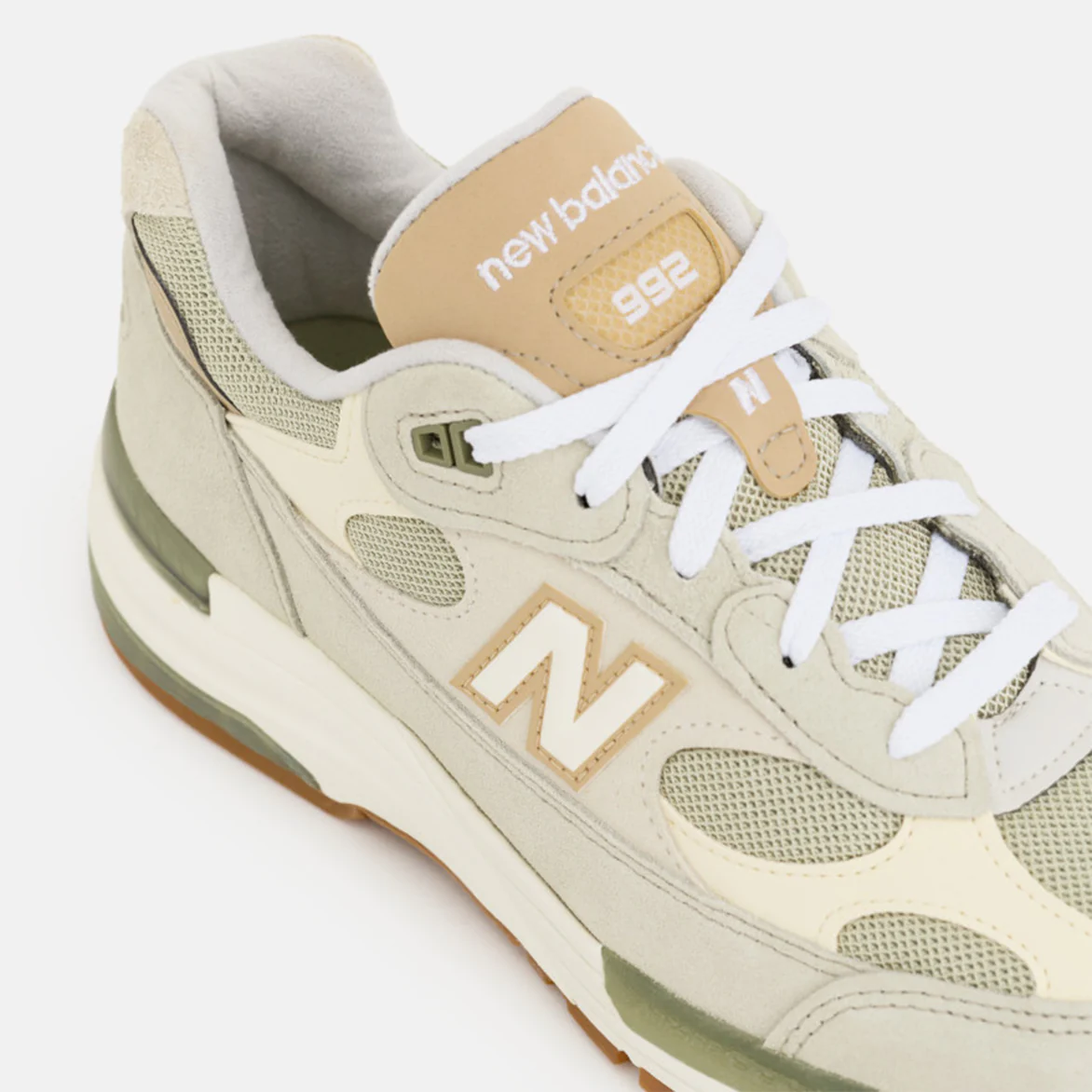 992 MADE IN USA "OLIVINE" - Image 3