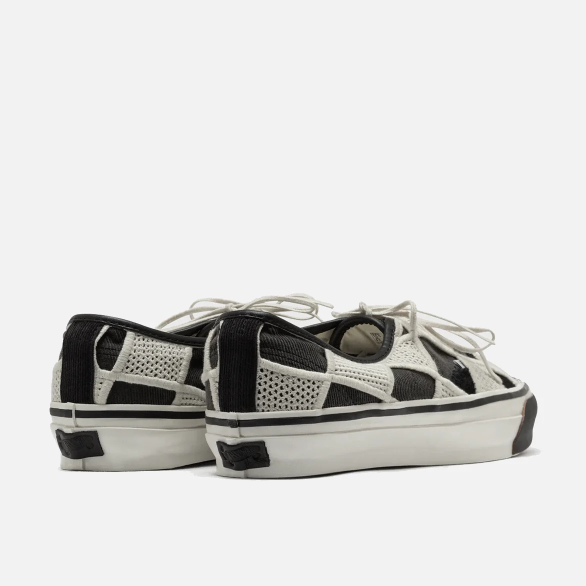LX AUTHENTIC 44 SHELL KNIT - BLACK / EGRET - Image 3